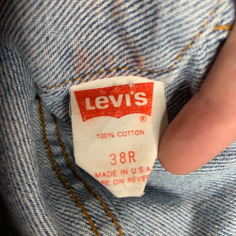 Vintage Levi's 70506 Denim Jacket Jean Stone Wash Button Front Size Medium - Picture 7 of 9